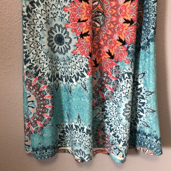 Zesica dress Women's M Medium sleeveless abstract medallion knit scoop neck EUC - Picture 7 of 10